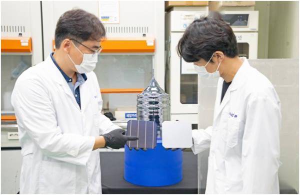 绿色创新新突破 韩国高效太阳能电池板回收技术引领循环经济